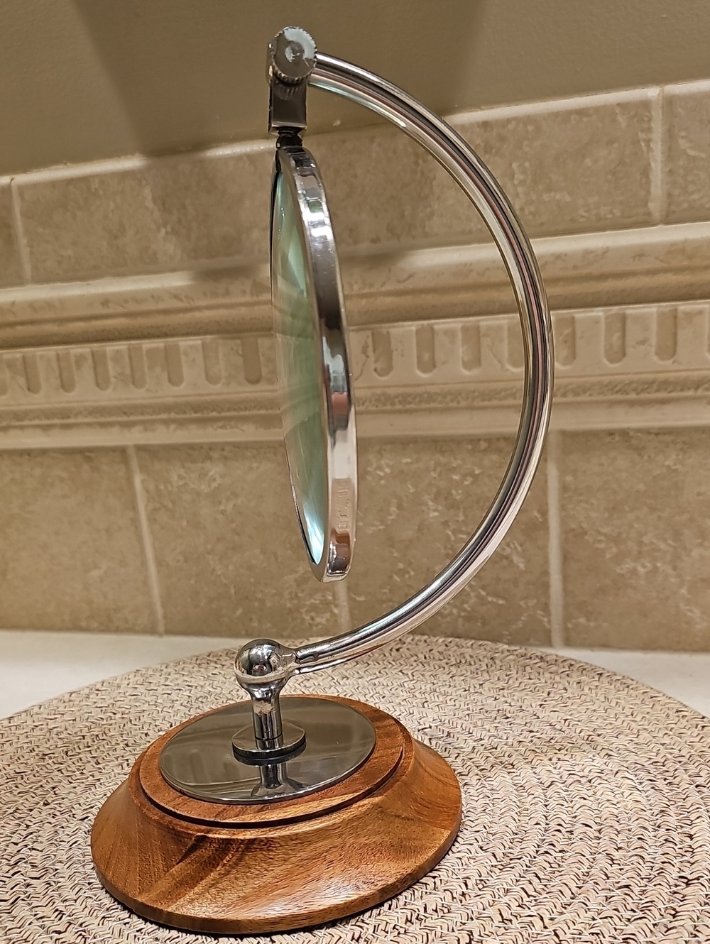 New Hearth & Hand With Magnolia Magnifying Glass With Chrome And Wooden Base - Picture 3 of 7
